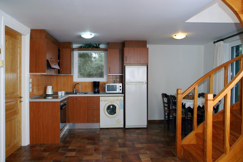 Kydonies Villas Frínion Extérieur photo